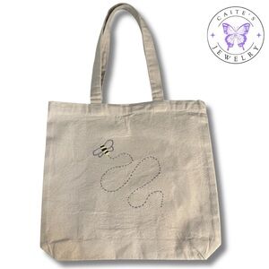 Handmade Embroidered Natural Bee Tote Bag